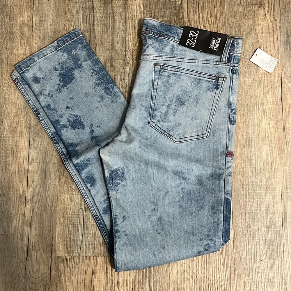 Urban outfitters BDG skinny stretch men’s 32 x32 acid washed jeans